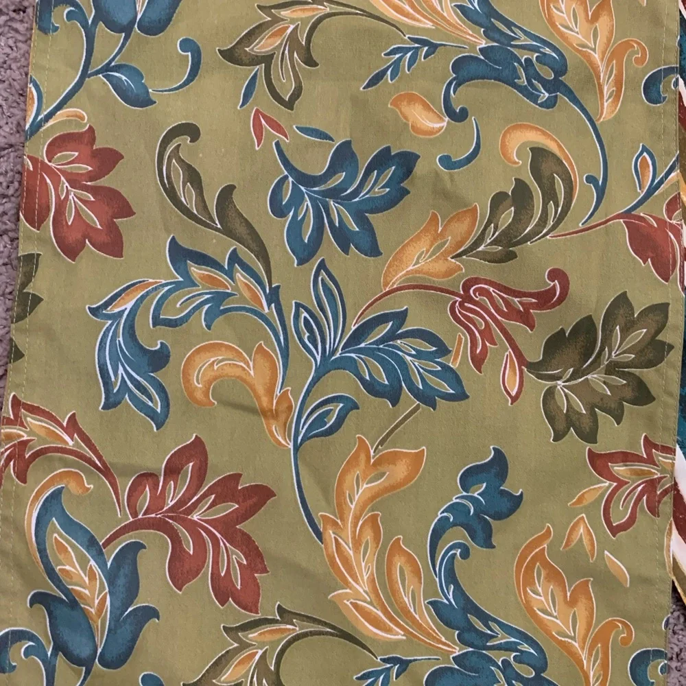 Reversible Table Runner